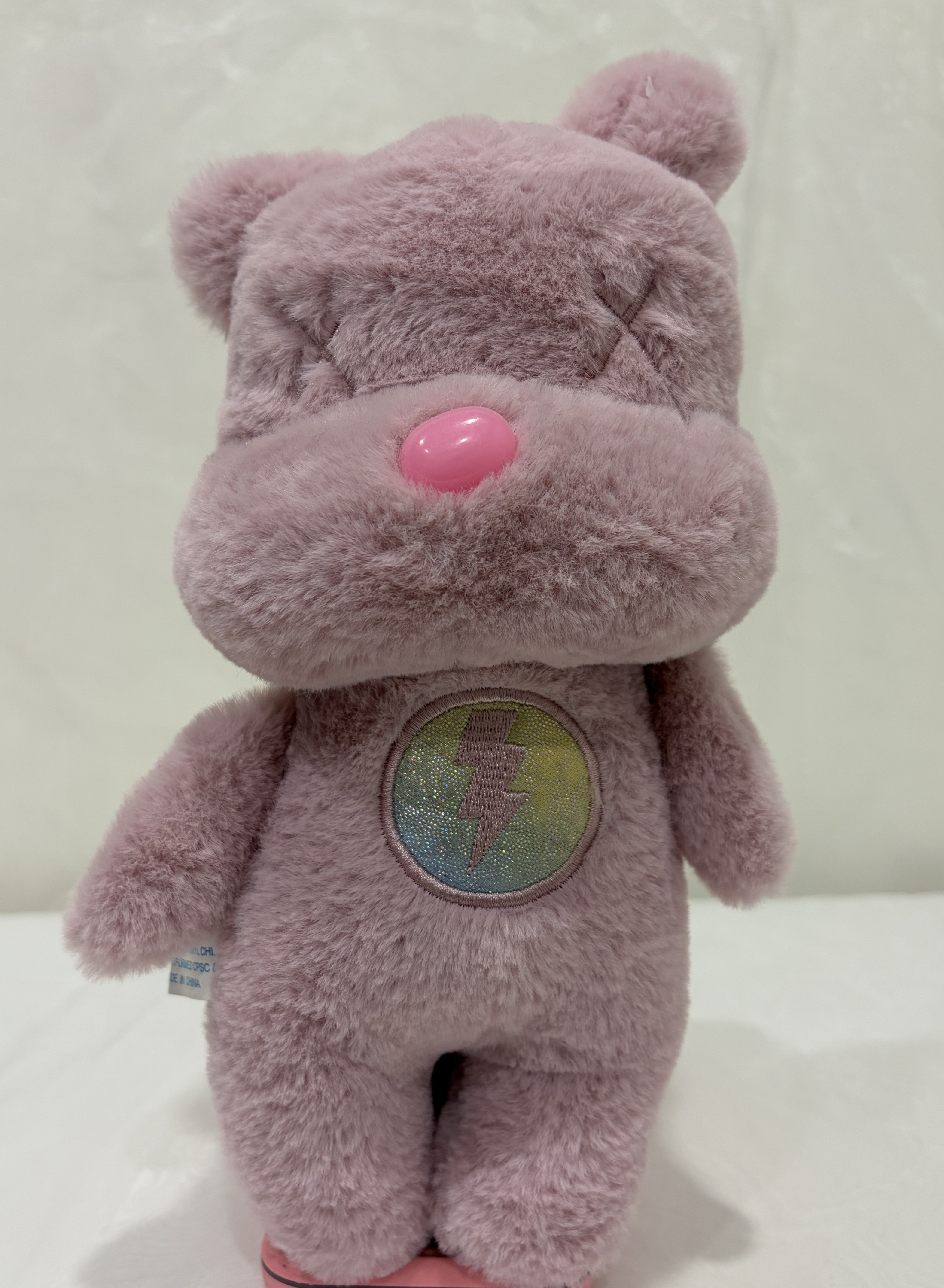 Front View of Bear: Complex Shape